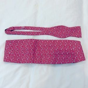 Men’s Vineyard Vines Margarita cummerbund, bow tie set, worn 1x, 100% silk